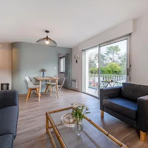 Les Embruns-5 By Interhome Appartement